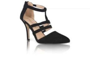 BlackShoes-600x600-1-370x370